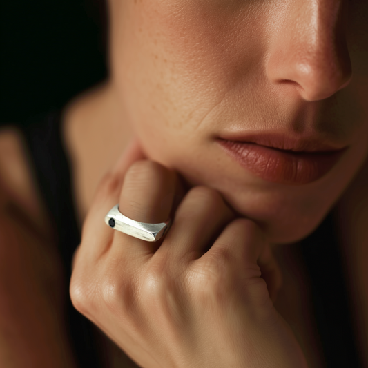 Close up of the Lunar Eclipse Ring in Silver on model