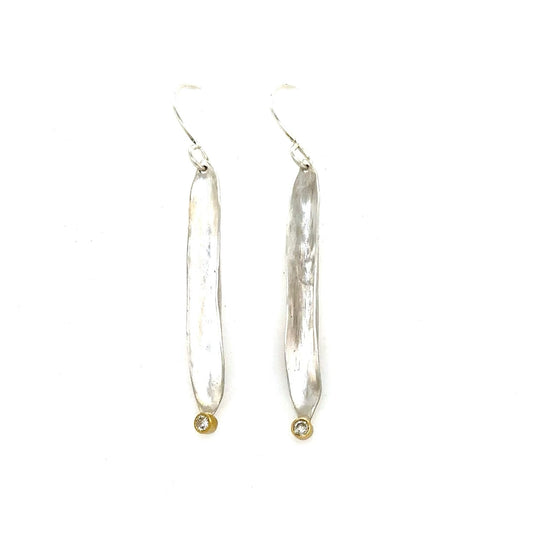 The Strength Talisman Earrings  serve as a constant reminder that your power is not external – it's an intrinsic part of who you are. As you don the Strength Talisman Earrings, feel it resonate with your inner warrior.