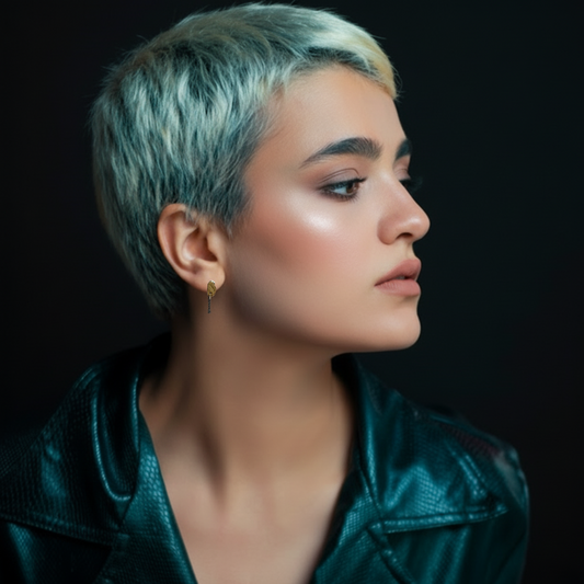 STONE STUD EARRING IN BRONZE ON MODEL