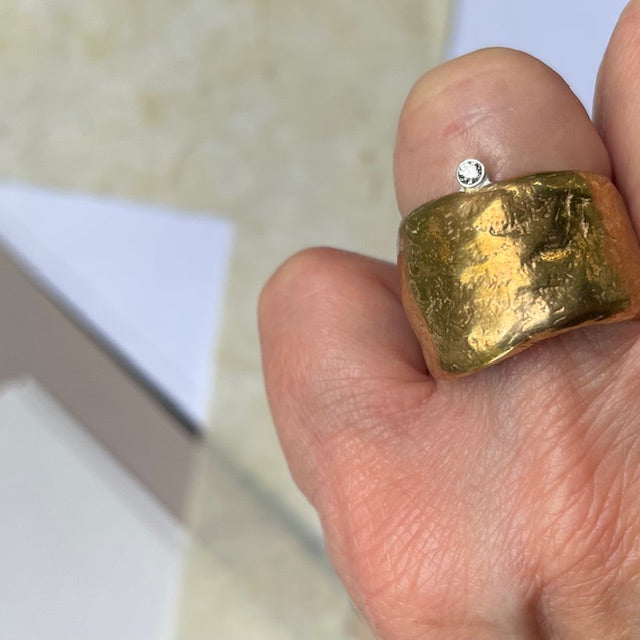 Relic Ring in Bronze