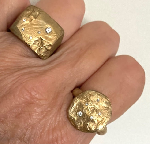Stargazer Signet Ring in Bronze