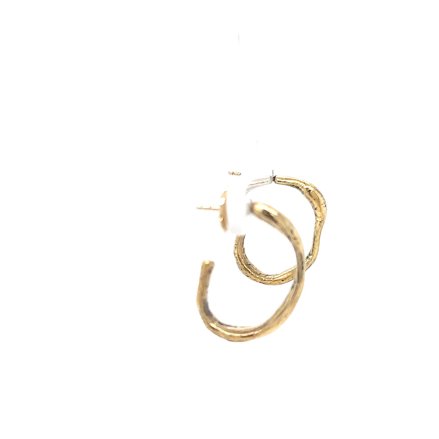 Side View of the Satori 18kt Gold Hoop Earrings