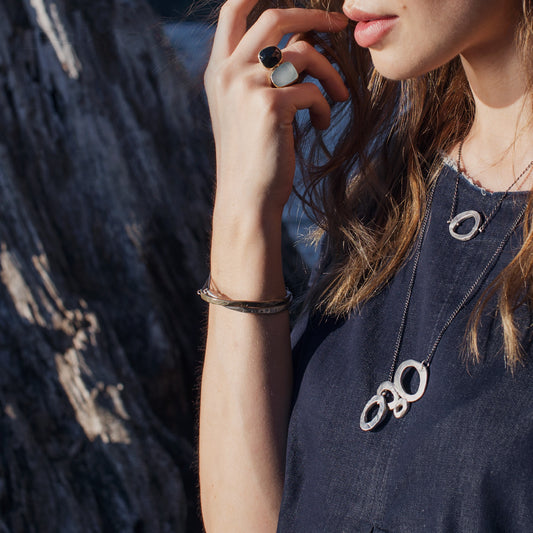 The Skipping Stones Simple Necklace in Silver on Model