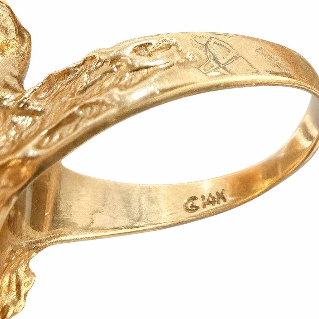 Freshwater Pearl Ring from Chikahisa Ancestor Collection Gold marking