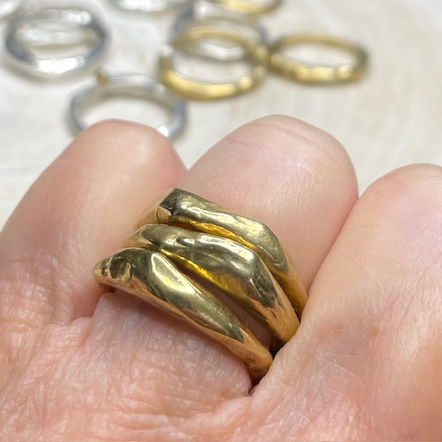 Alchemist Stacking Rings Set in Bronze – Chikahisa Studio