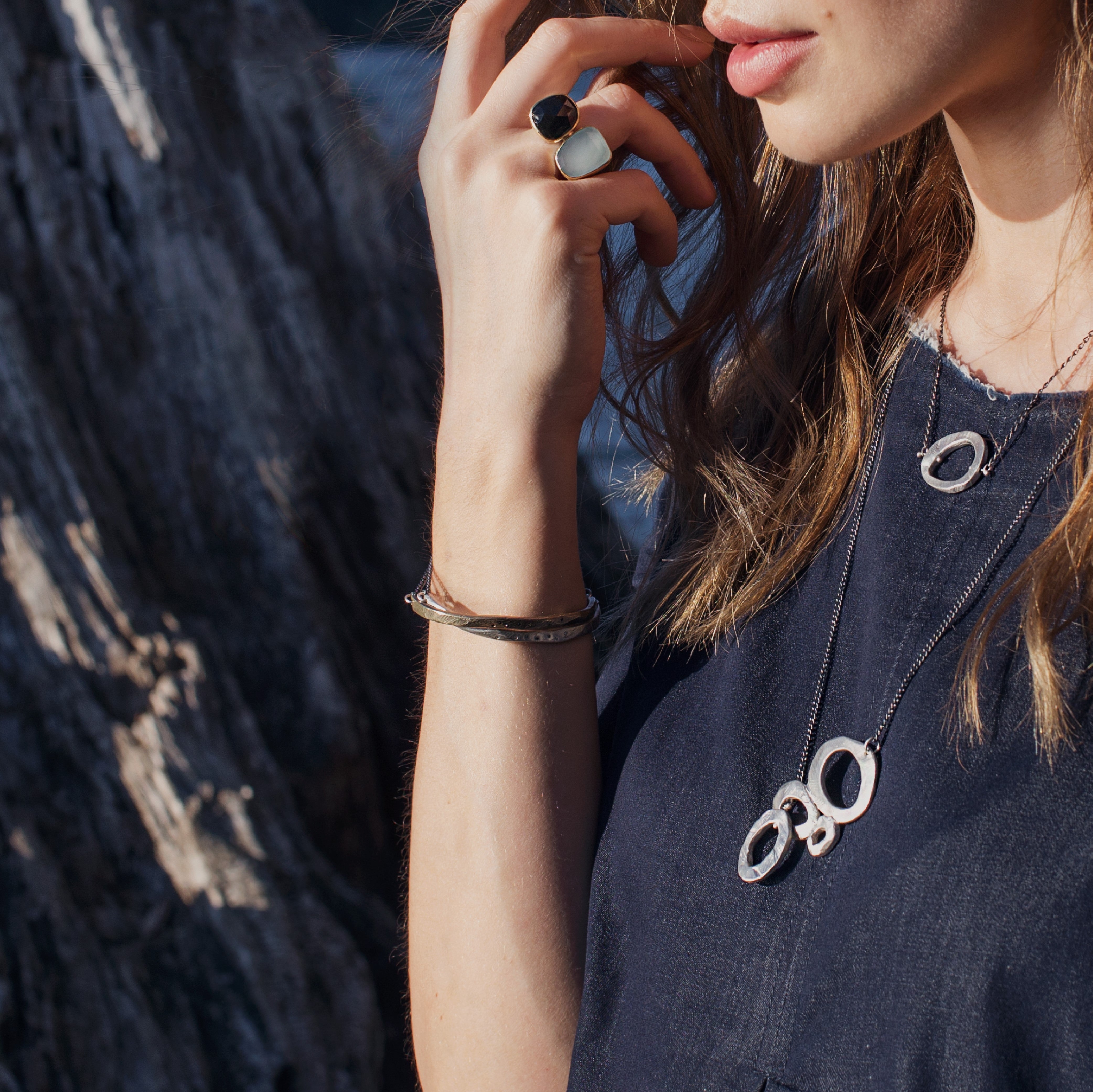 The Skipping Stones Simple Necklace in Silver on Model