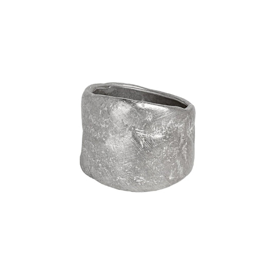 The Origin Ring features a wide band, yet it's deceptively comfortable and one of our best sellers! The art of wabi-sabi is reflected in its organic shape and texture. It celebrates beauty in imperfection and the beauty that lies within you. 