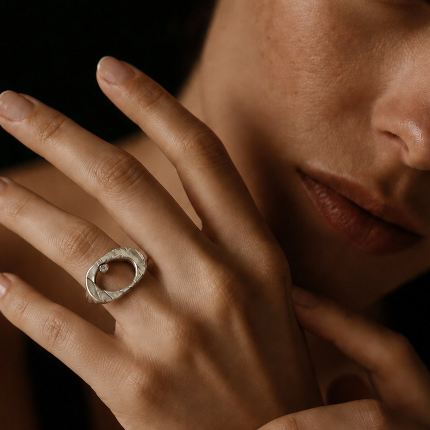 Model wearing Silver Ovum Ring
