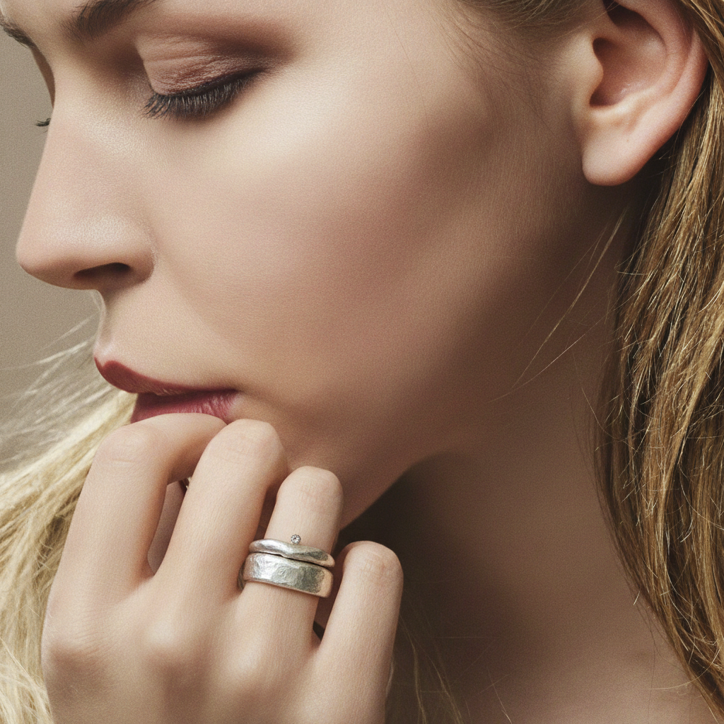REBEL SS RING AND ODYSSEY SS RING ON MODEL
