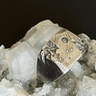 Close up of Stargazer Ring in Silver 
