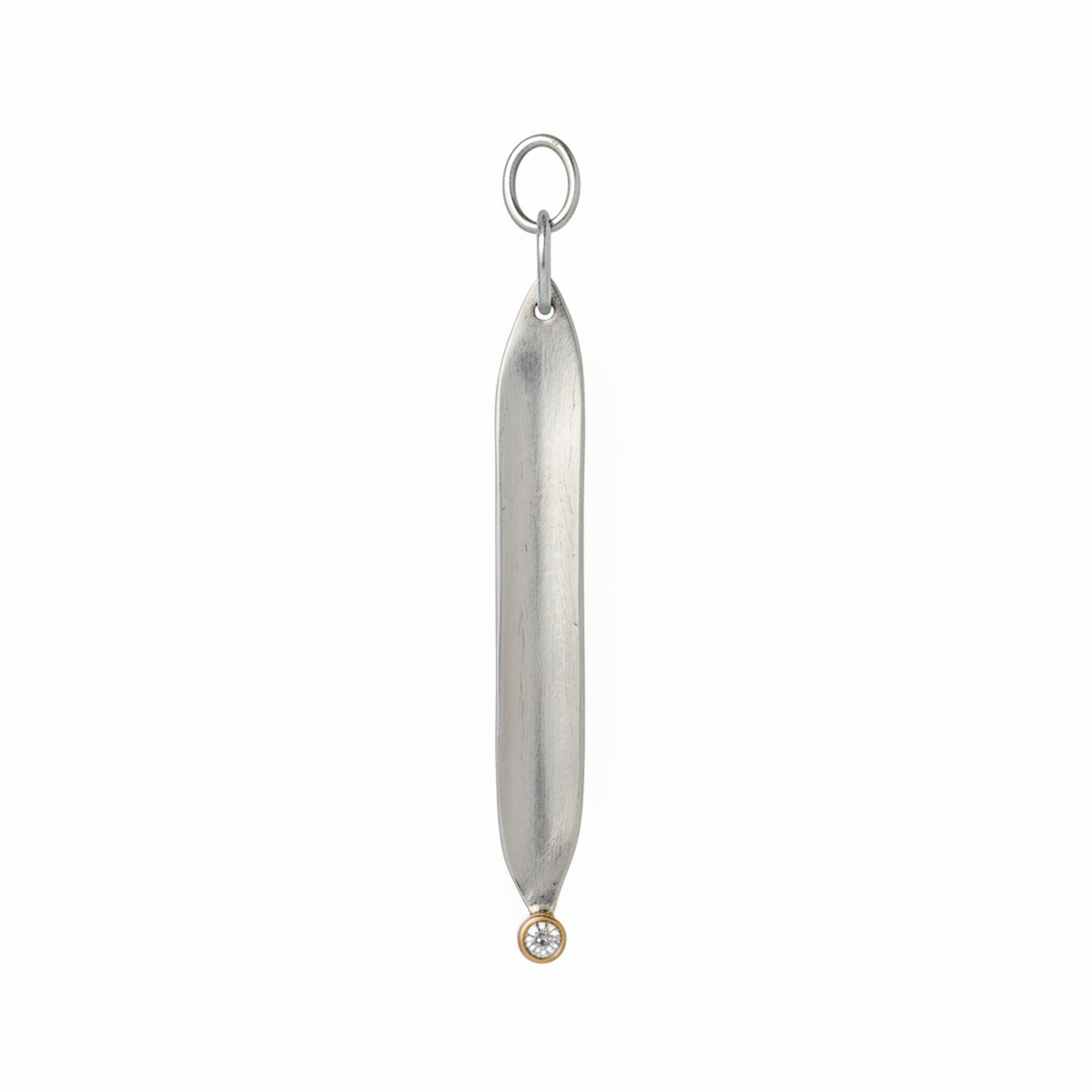 The Strength Talisman will remind you that your inner strength is there, waiting to be acknowledged. Shaped as a shield with a brilliant diamond that shines as bright as you.