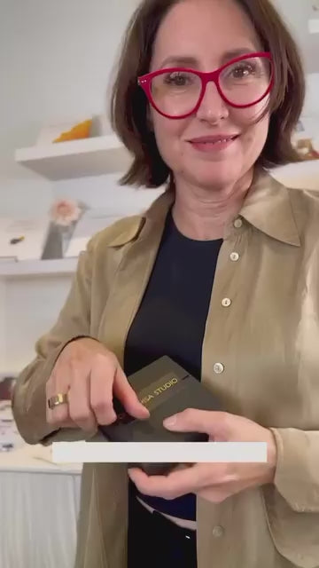 Video of Customer unboxing Fine Layered Chain 