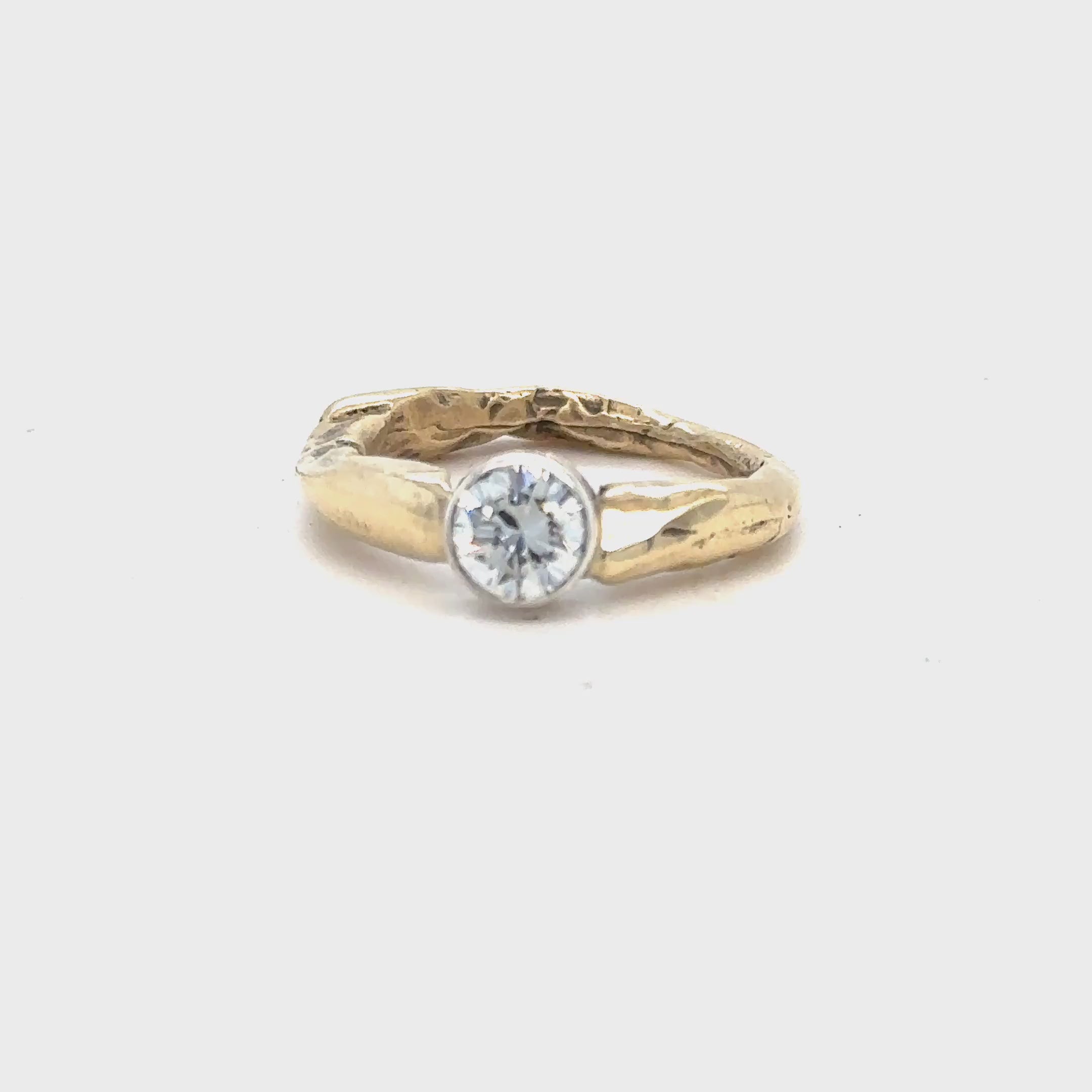 Video 360 view of Shinrai Ring 