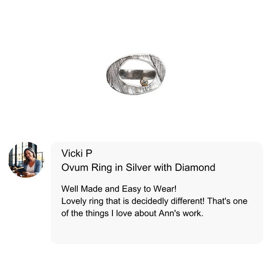 Ovum Ring in Silver with Diamond