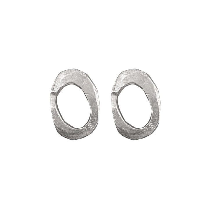 The Silver Skipping Stones Stud Earring is a sophisticated everyday earring every woman should own!